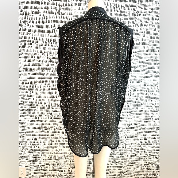 Rebecca Taylor Sheer Sleeveless Blouse. Lovely Details! Size 12. - Picture 5 of 9